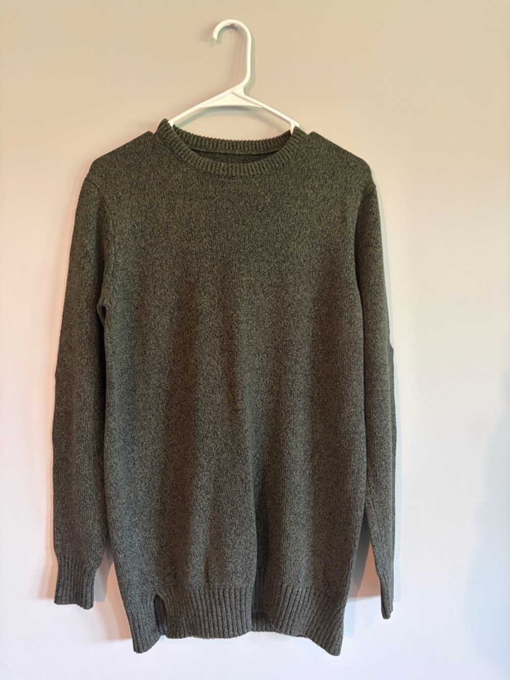 Forever 21 Men's Olive Crewneck Sweater